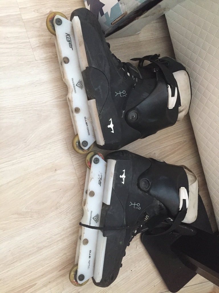 Rolki USD Albert Hooi rozmiar 45
