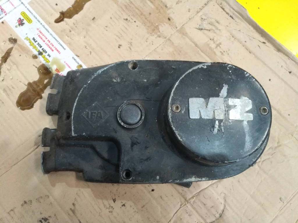 MZ 150 ETZ PRAWY DEKIEL POKRYWA OSŁONA SILNIKA