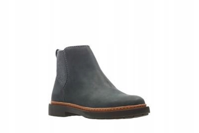 Clarks clearance trace fall