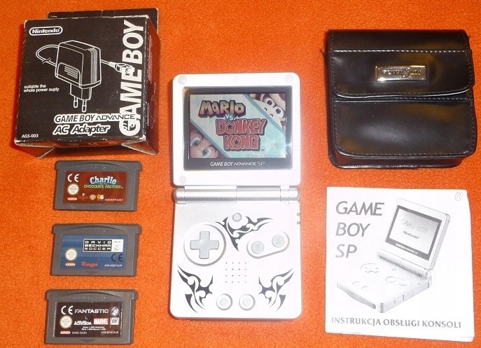 Game Boy Advance SP + 3 gry + etui ! WEJHEROWO !