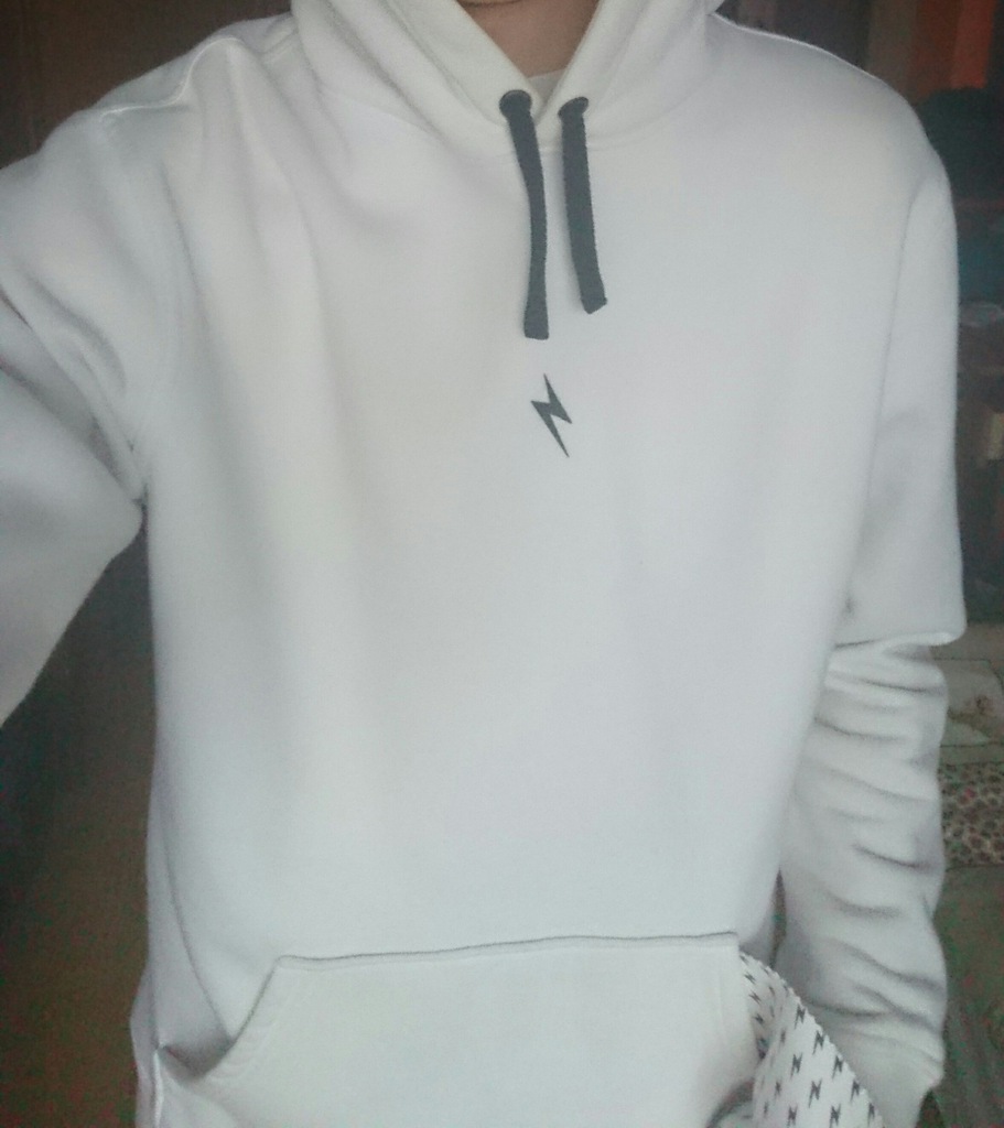Bluza Cleant it. Rozmiar L. Białe Hoodie