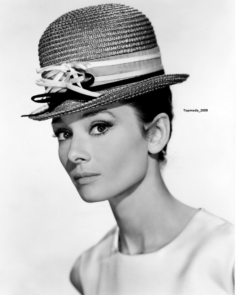 STARA FOTOGRAFIA:  * AUDREY HEPBURN *