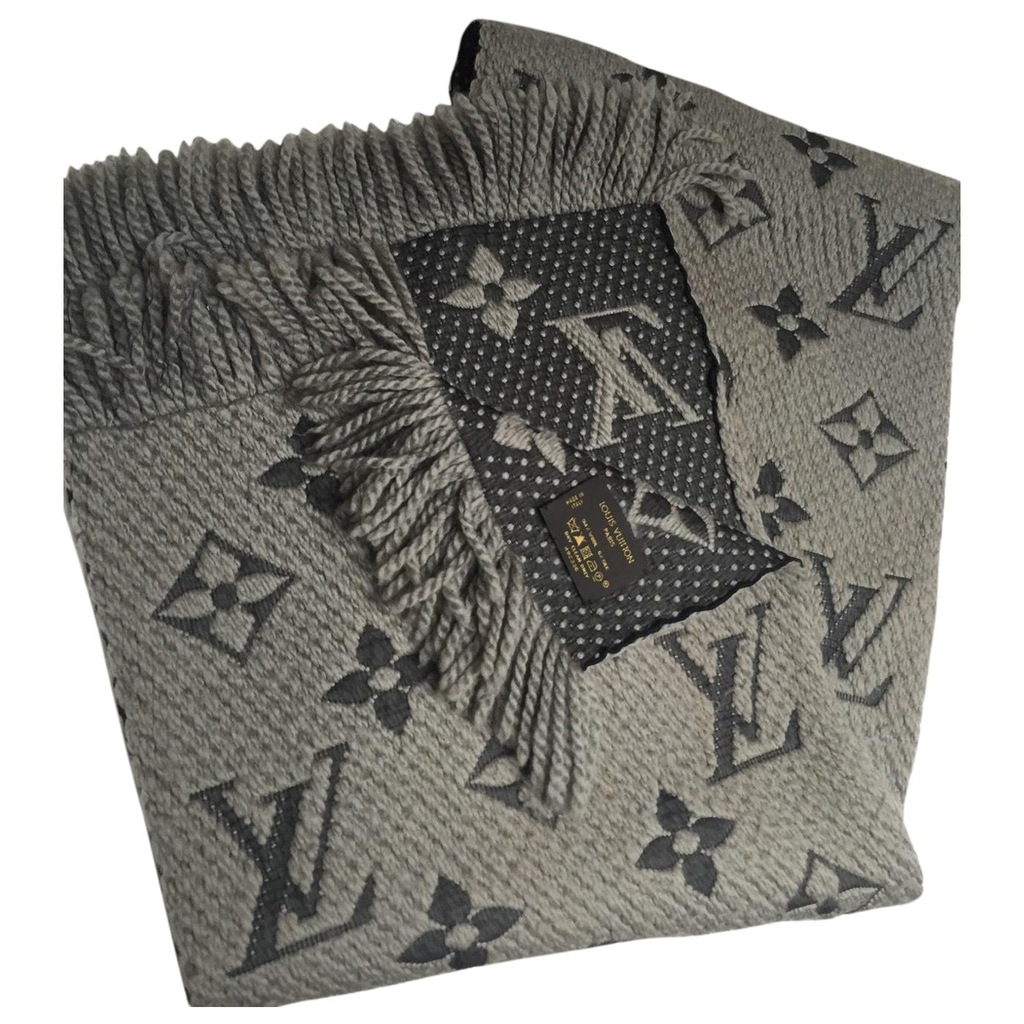Louis Vuitton Chusta 'Monogram Confidential Square 70' - sklep Vitkac