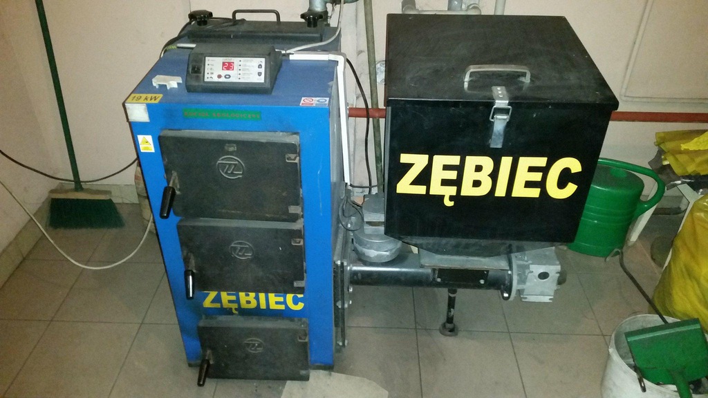 Kocioł ZĘBIEC 19 kW z podajnikiem + boiler