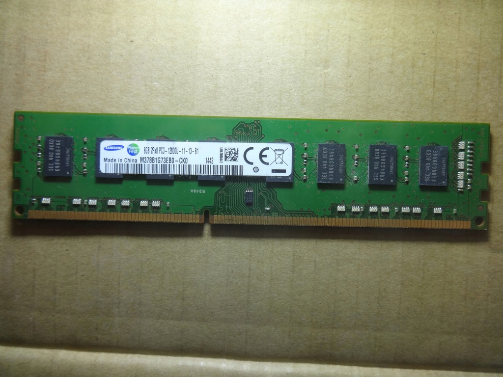 SAMSUNG 8GB DDR3 PC3-12800U 1600MHz