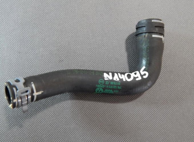 VW TOUAREG 7P PIPE HOSE WATER HOSE 7P6122073H