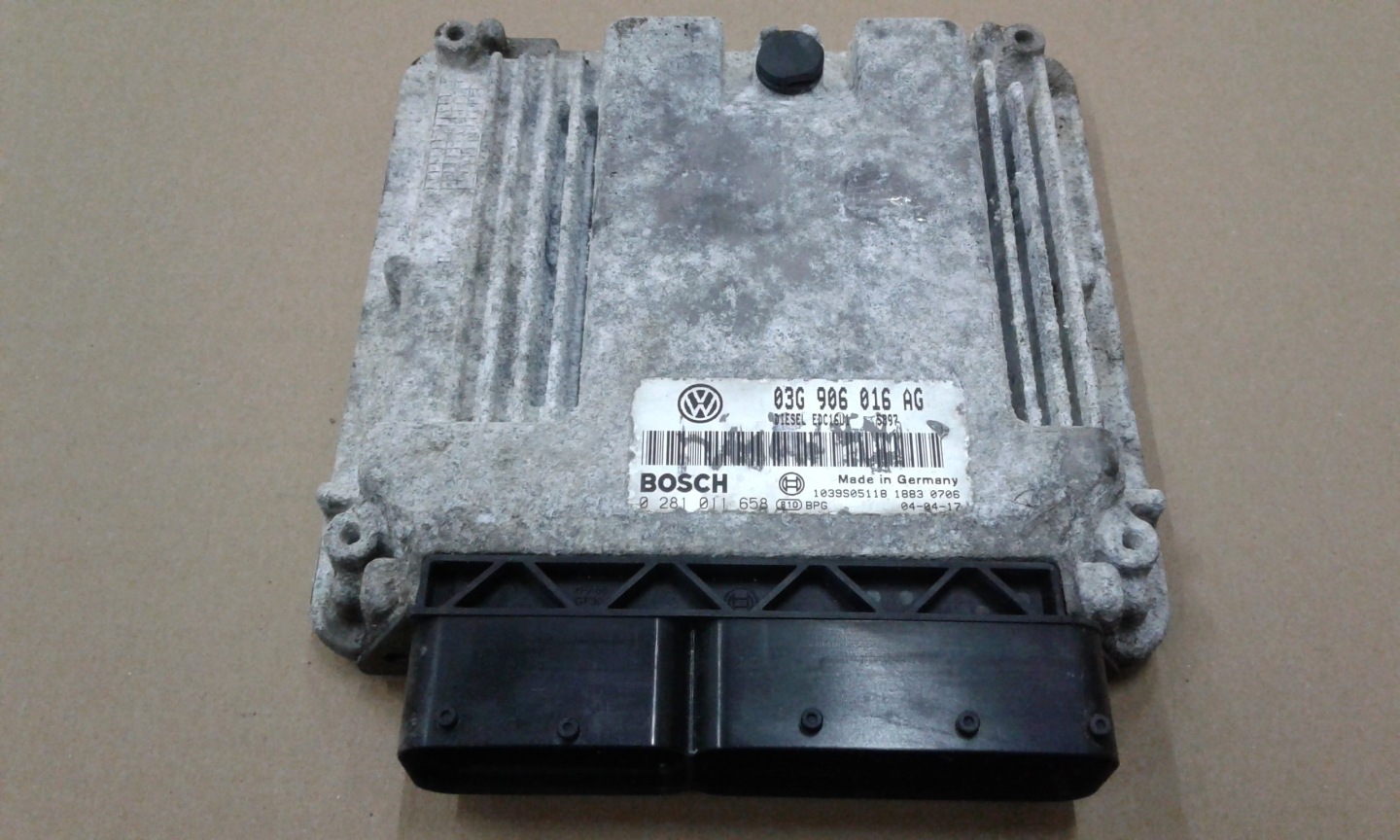 COMPUTER BEDIENTEIL 03G906016AG 0281011658 *K8