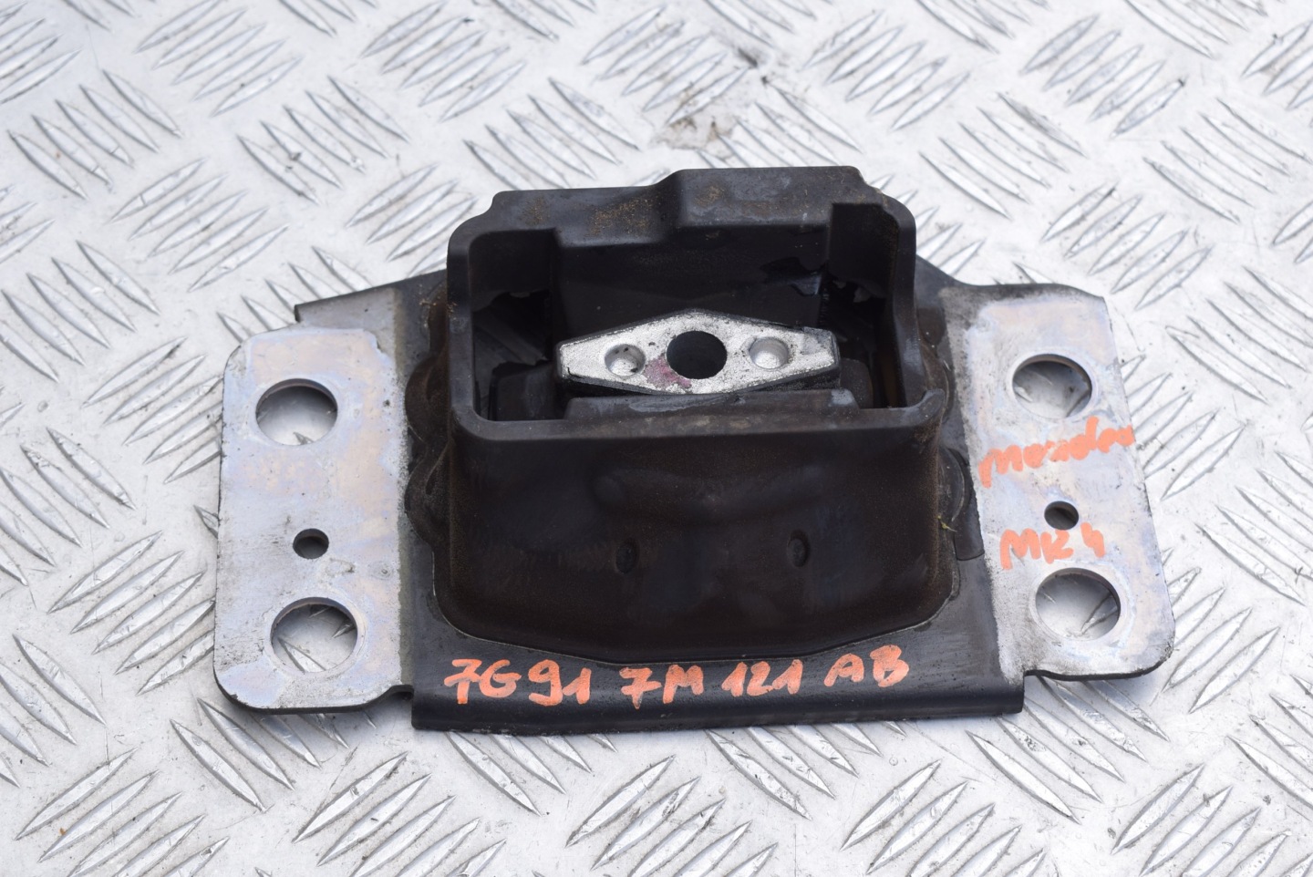 Getriebehalter getriebe MONDEO MK4 7G91-7M121-AB