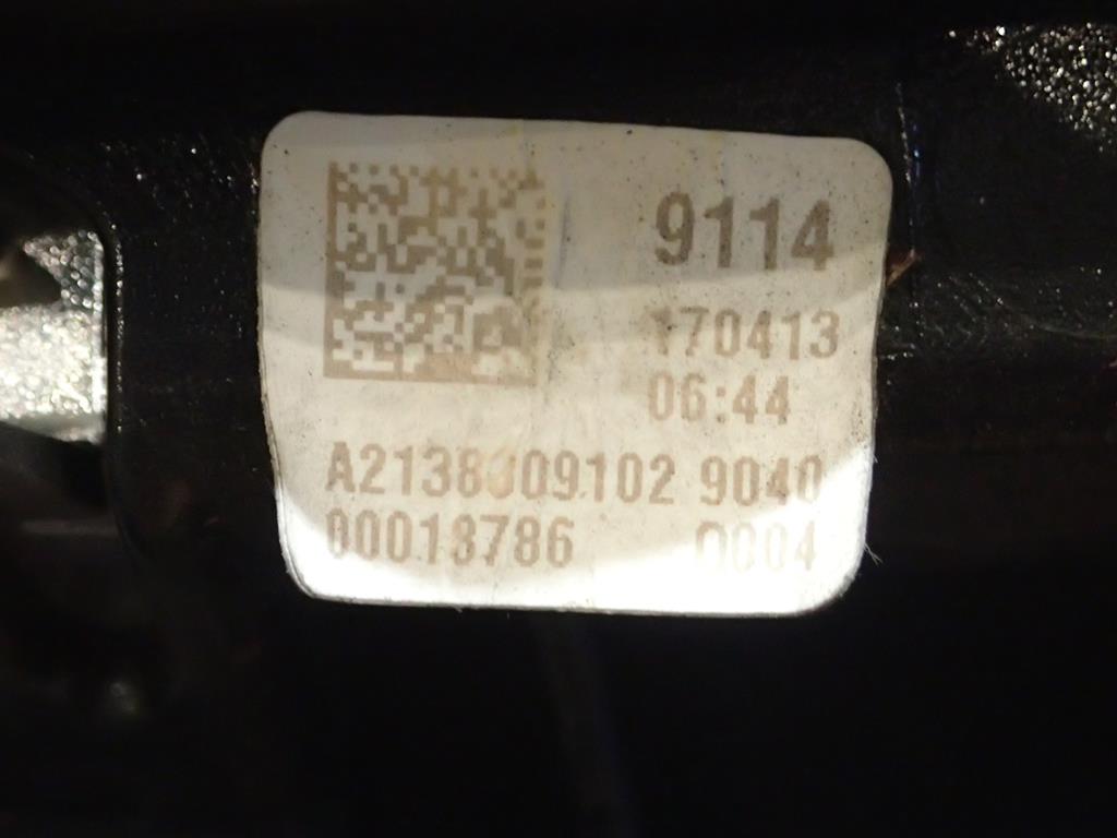 MASKA MERCEDES E-KLASA W213 ISPOD KAMERE I RADAR