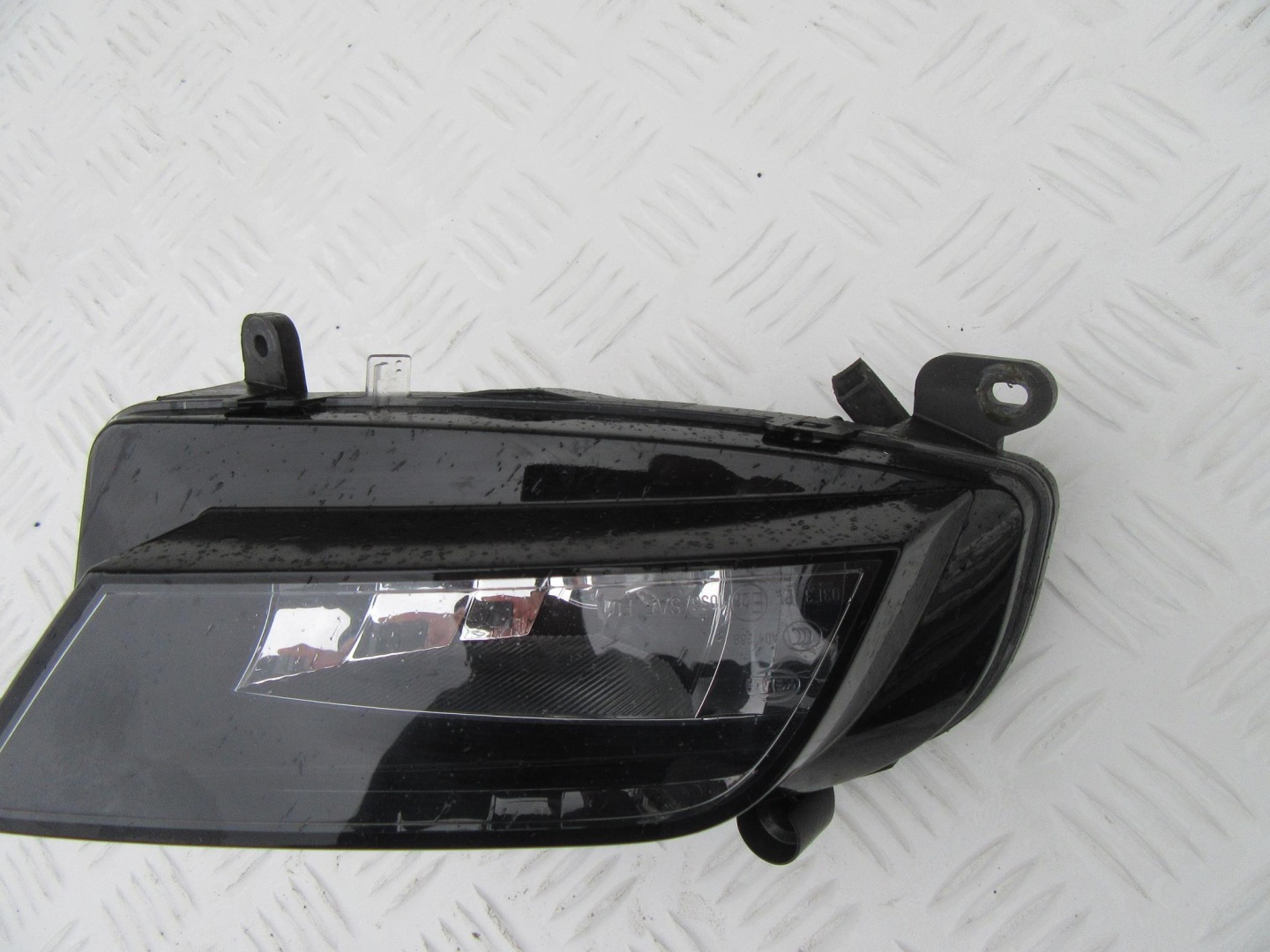 AUDI A4 8K LIFT 12- fog light right front