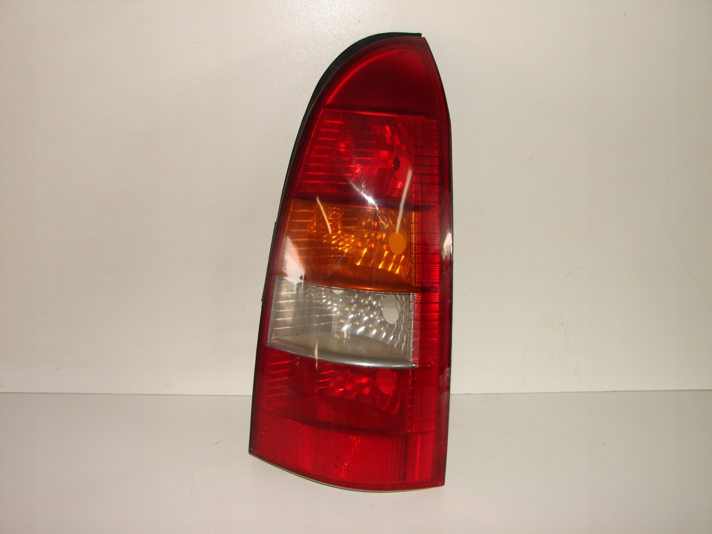 light rear rear part right OPEL ASTRA II G 98- KOMBI