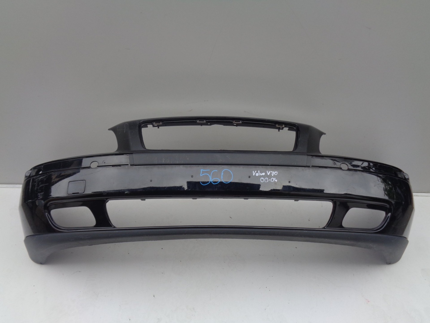 front bumper VOLVO V70 S60 00-04 NR 560