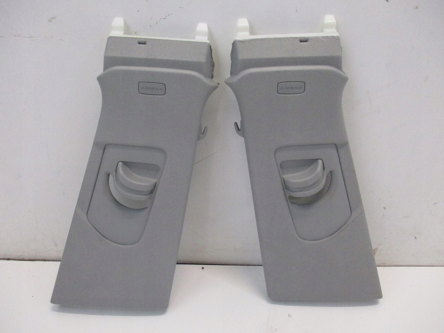 plastic cover for pillar Audi Q5 80A 17R right