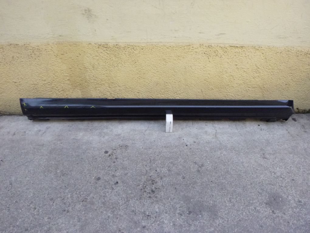 Mercedes C Klasa 204 moulding threshold right threshold
