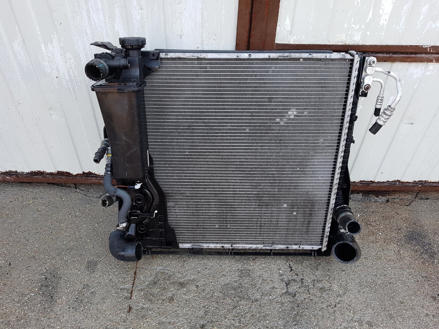 radiator BMW X5 E53 3.0D -WYSYLKA