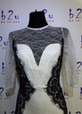 Čipkované šaty čierne biele rukáv 3/4 XS b2u Dominujúci vzor bez vzoru