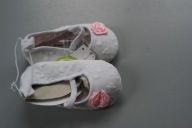 BOTKI GIRL 6-9 MIES BIALE GIRL PRIMARK nowka