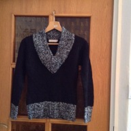 SWETEREK CZARNY LIPO LIPO (S) Z MELANŻEM J NOWY