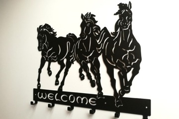 Декоративная вешалка для одежды и ключей WELCOME HORSES