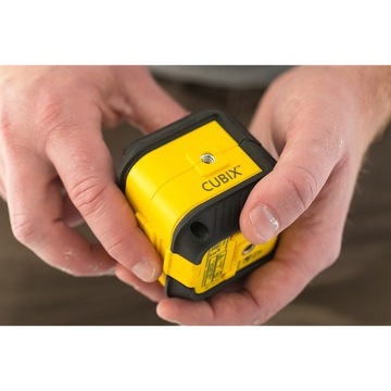 STANLEY CUBIX LEVEL CROSS LASER ЗЕЛЕНЫЙ 16 м STHT77499-1