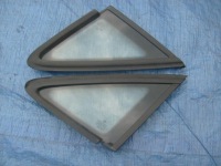 Купити Vw touran 2011-15r r скло малий трикутник правий, фото thumb