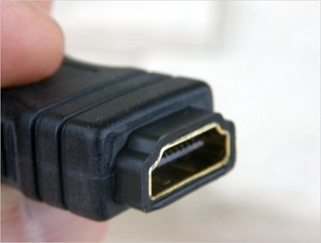 Адаптер HDMI штекерный разъем UNIVERSAL m-f