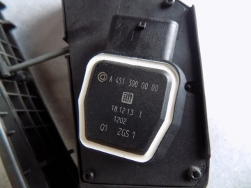 фото thumb №3, Mercedes w212 2.2cdi потенціометр газу a4513000000