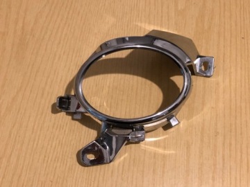 фото thumb №1, Lexus is 350c 15- решітка хром na протитуманна фара ліва