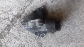 фото thumb №2, Кронштейн ролик двигателя citroen xsara ii 1.9