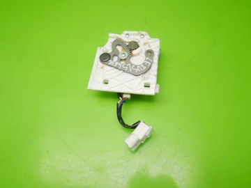 фото thumb №5, Моторчик сидіння підголівник задня правий lexus ls460l