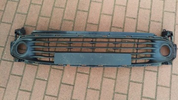 фото thumb №1, Решётка бампера перед renault clio iv 12-