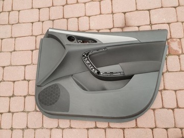 фото thumb №1, Обшивка перед передній opel insignia #4022