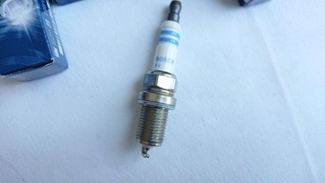 СВЕЧА ЗАЖИГАНИЯ BOSCH PLATINUM-IRIDIUM LPG, 1 шт.