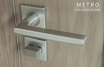 ДВЕРНАЯ РУЧКА -METRO- SQUARE - НЕРЖАВЕЮЩАЯ СТАЛЬ