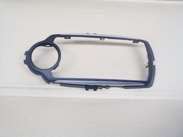 Yaris iii 14-17 рамка корпус дисплея радіо фото №1