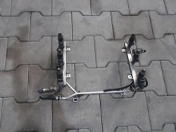 топливная рейка A4 B5 2.4 V5 --