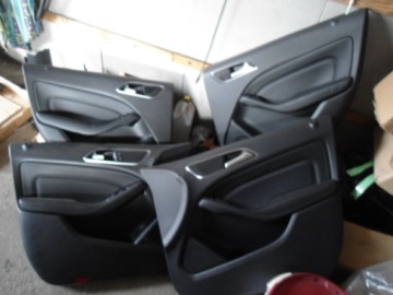 MERCEDES W246 b класс обивка