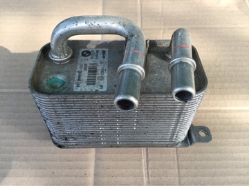 Oil cooler boxes bmw e60 e63 e64 7534896, фото
