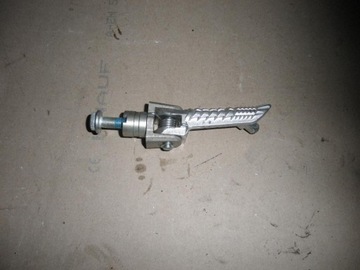 Suzuki gsxr 1000 k7 k8 footrests driver right, фото