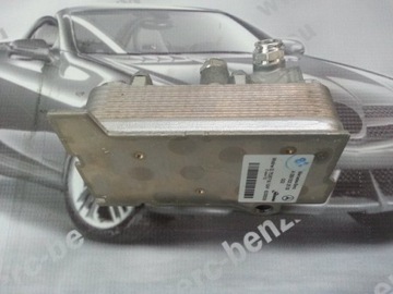 Mercedes c 205 glc w253 oil cooler boxes, фото