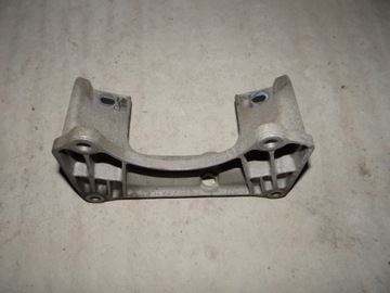 Кронштейн коробки опора bmw e60 e61 e63 e64 6761104, фото