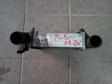 Passat b5 a4 radiator 1.8 intercooler 058145805b, фото