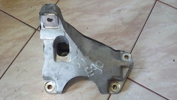 Кронштейн опора двигателя bmw 3 e90 335i 678473601, фото