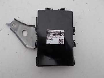Avensis 3 t27 2009- block control unit 89690-05040, фото