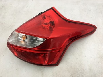Ford focus mk3 10 - 14 right headlight right rear hatchback, фото