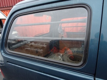 Hyundai h1 h200 window right rear back, фото