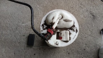 Suzuki swift mk6 05-10 1.5 b fuel pump, фото
