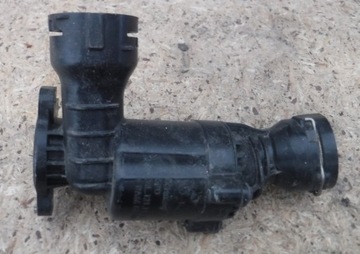 Audi vw thermostat housing 04l121111e, фото