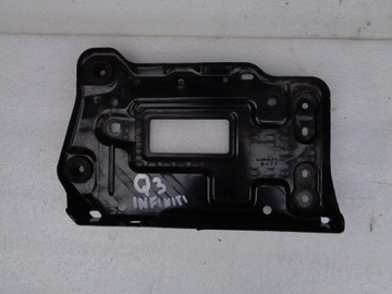 Fasteners under battery infiniti q30 a2466200018, фото