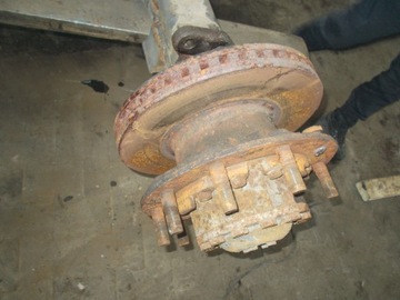 Hub left rear disk iveco stralis 430, фото